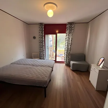 Apartmán Trilocale Con Solarium E Piscina Bibbona