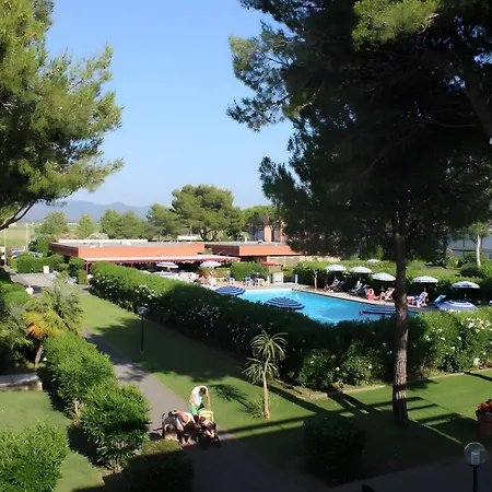 Trilocale Con Solarium E Piscina 公寓 *